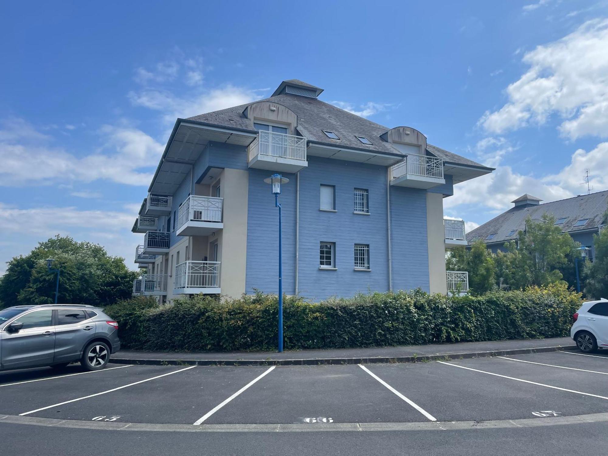 L'Air Marin Apt Avec Belle Terrasse Vue Degagee Sejour Lumineux 10 Mn A Pied Mer Et Centre Port En Bessin, Tous Commerces Et Restaurants, Proche Bayeux Et Omaha Beach *