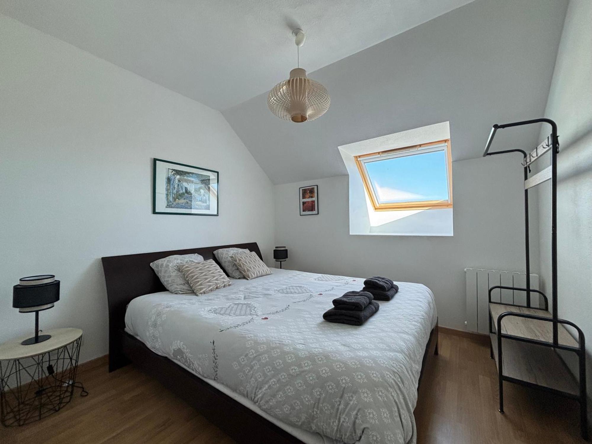 Apartment L'Air Marin Apt Avec Belle Terrasse Vue Degagee Sejour Lumineux 10 Mn A Pied Mer Et Centre Port En Bessin, Tous Commerces Et Restaurants, Proche Bayeux Et Omaha Beach